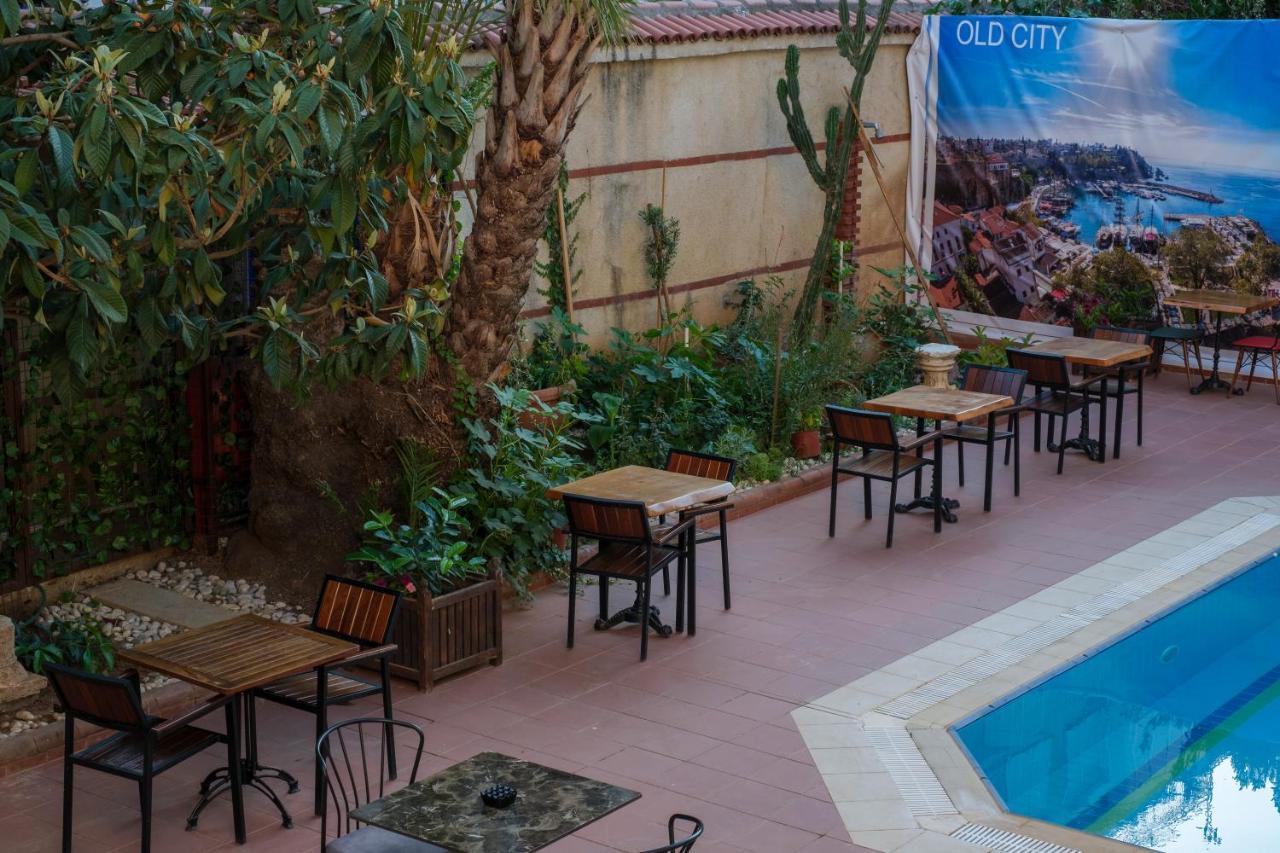 Giges King Boutique Hotel Antalia Esterno foto