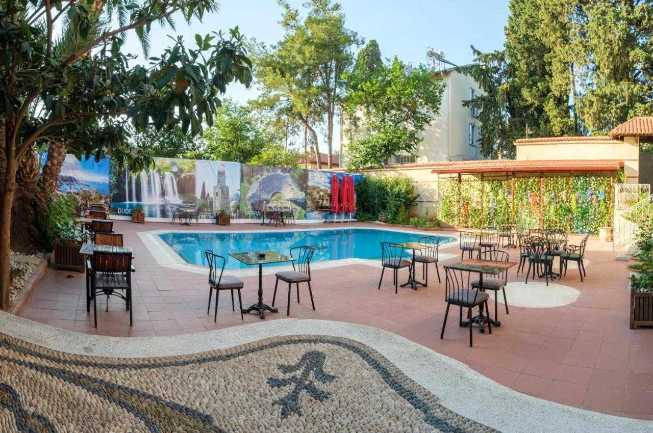 Giges King Boutique Hotel Antalia Esterno foto