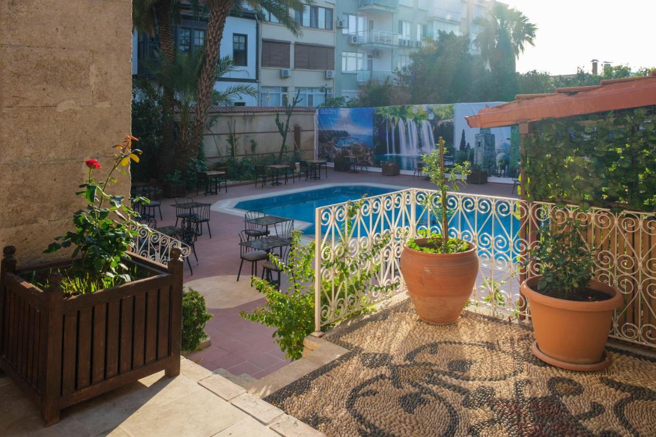 Giges King Boutique Hotel Antalia Esterno foto